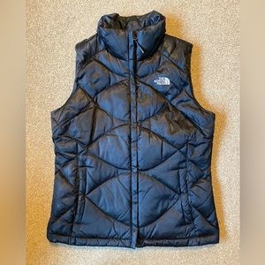 The North Face Women’s Winter Vest - Great Condition!